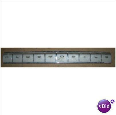 TAIL LIGHT PANEL MOLDING, 64 OLDS CUTLASS, USED