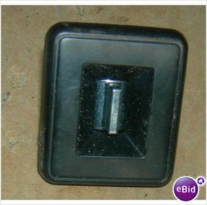 SUN ROOF SWITCH, 88-90 BUICK REATTA, USED