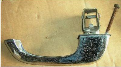 OUTSIDE DOOR HANDLE ,LEFT USED 63 COMET