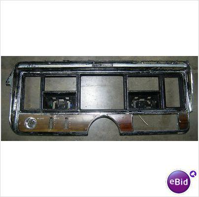 DASH BEZEL, OR FACE PLATE, 69 RIVIERA