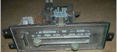 AC & HEATER CONTROL PANEL, USED, 69-70 IMPALA CAPRICE