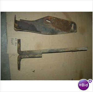 FRONT BUMPER BRACKETS, 63-4 RIVIERA, USED