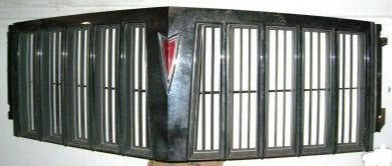 FRONT GRILLE ,NICE USED 80 BONNEVILLE CATALINA