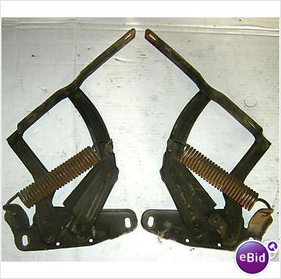 HOOD HINGES, 68 70-2 74 77 79 NOVA CHEVY II, USED