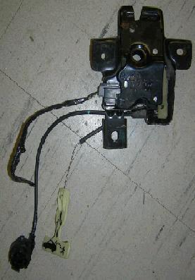 POWER TRUNK LATCH, 00-01 MG